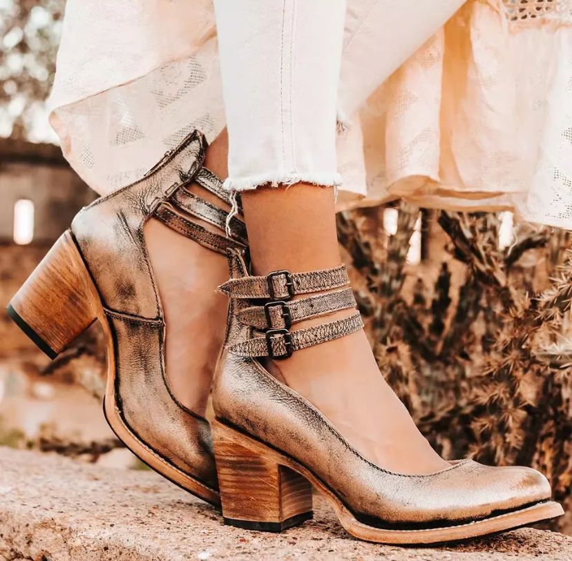 Leila | Vintage Heeled Sandals
