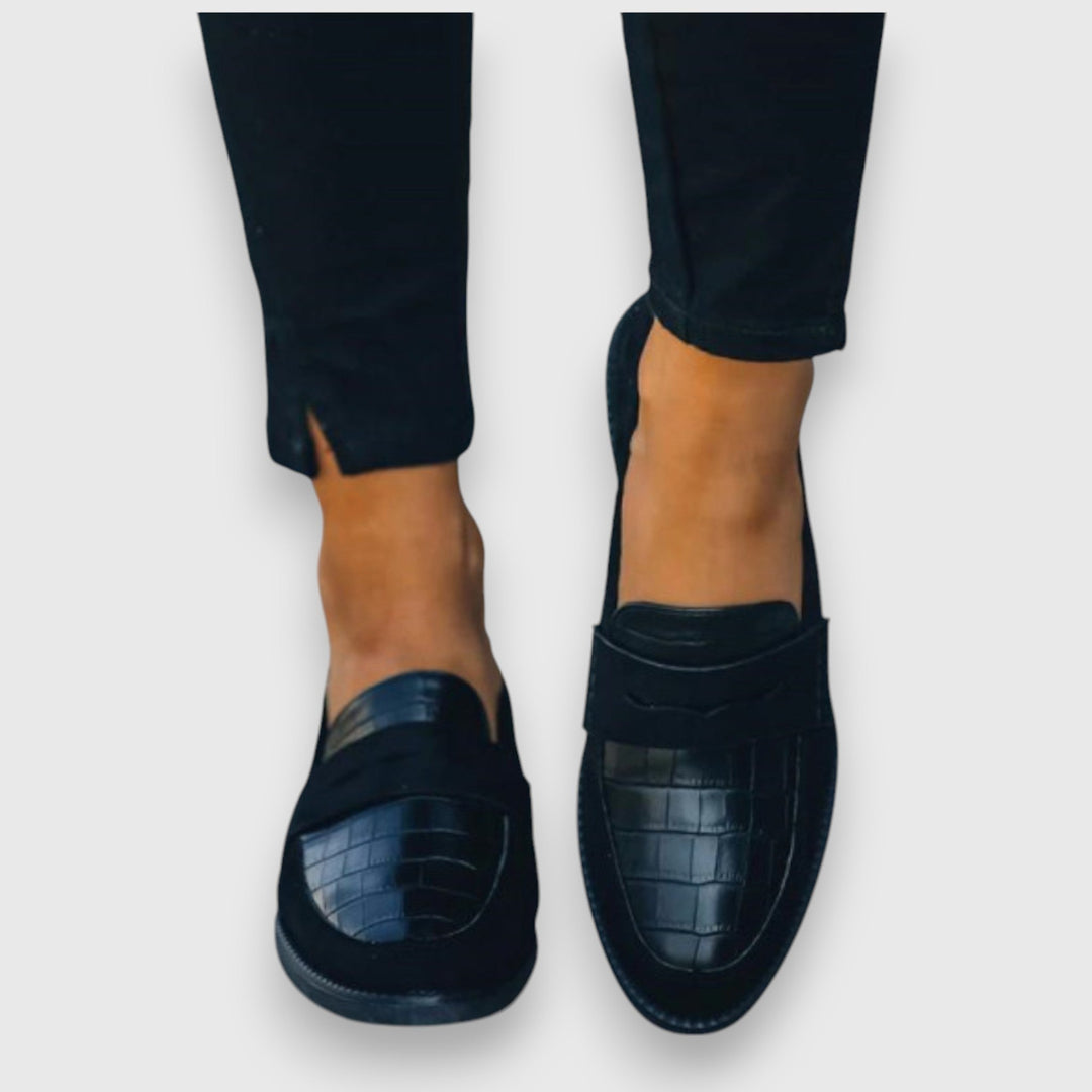 Lia | Moccasins