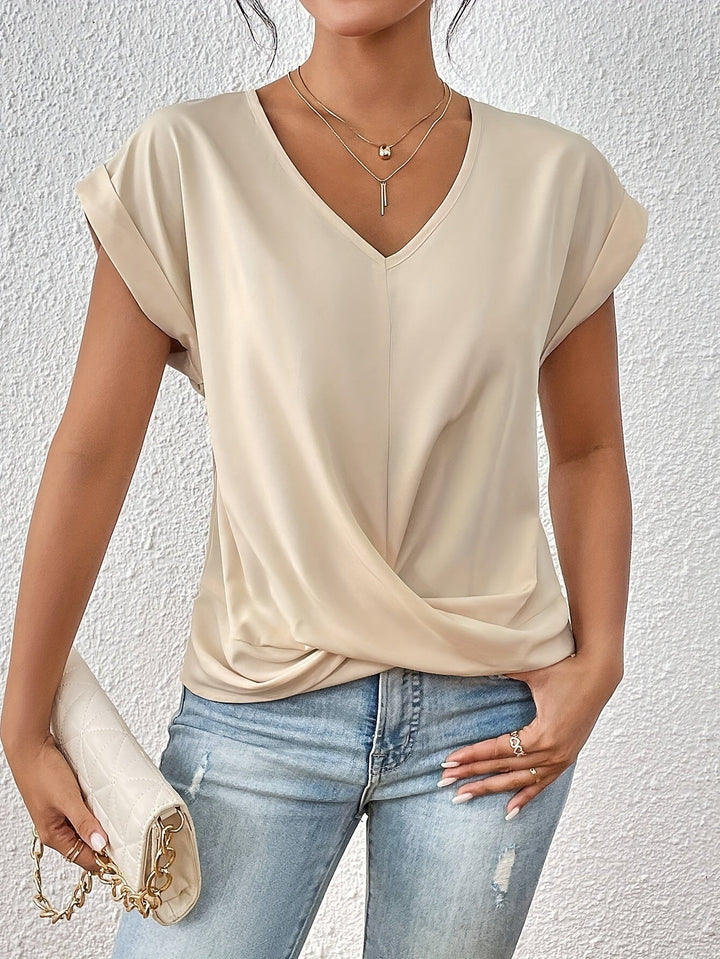 Chloé | Casual T-Shirt With Heart Neckline (Buy 1, Get 1 Free)